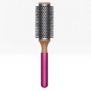 Dyson vented barrel brush